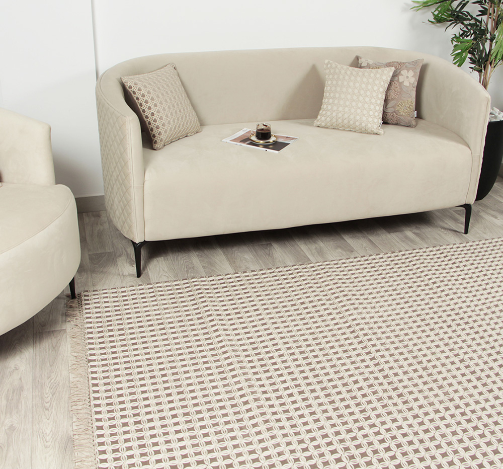 tapis jasmin exposé en grége et beige